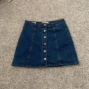 Denim skirt
